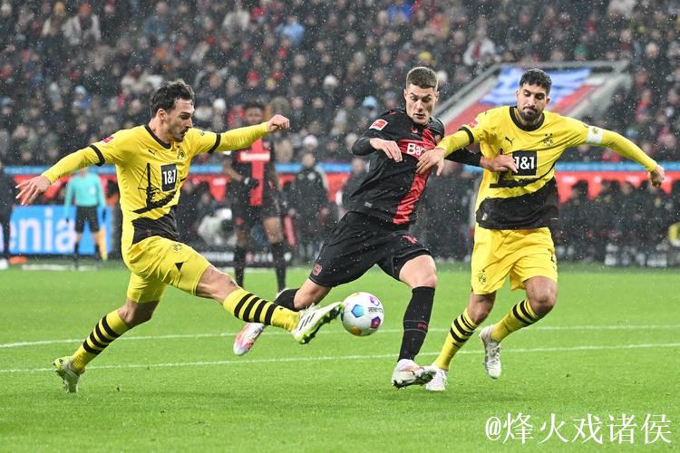 德甲-博格拉齐双响阿诺德破门 狼堡4-1勒沃库森